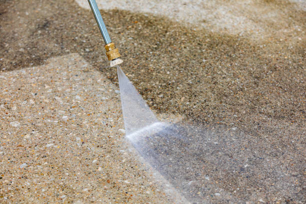 Best Parking Lot and Garage Cleaning  in Rockton, IL
